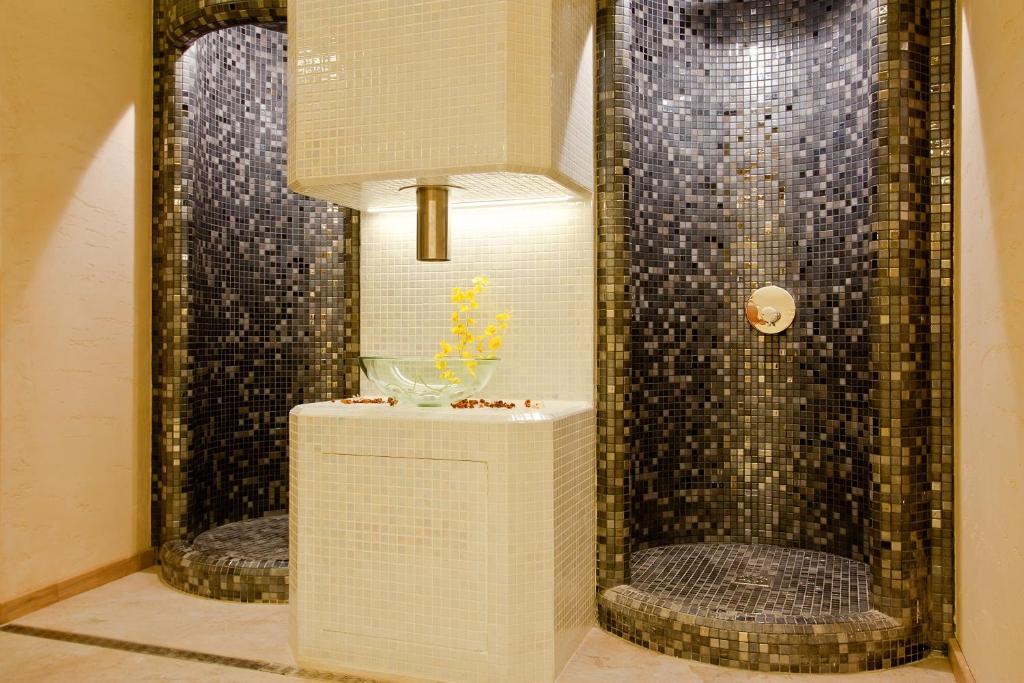Earth & People & - Free Parking Hotel Sofia